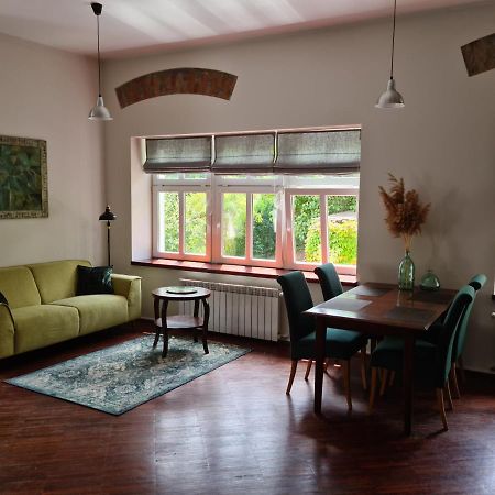 Apartament W Starej Szkole Apartment Srebrna Gora Exterior photo