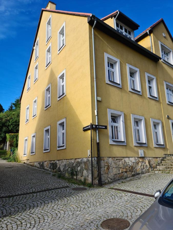 Apartament W Starej Szkole Apartment Srebrna Gora Exterior photo